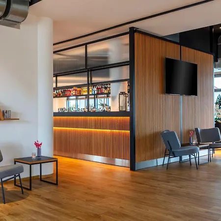 Отель Park By Radisson