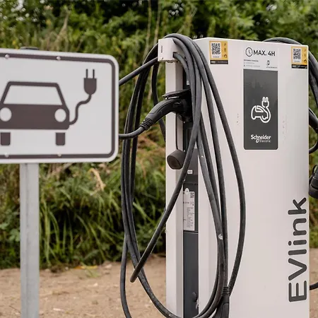 Отель Park By Radisson