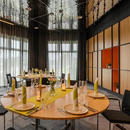 Park By Radisson Отель