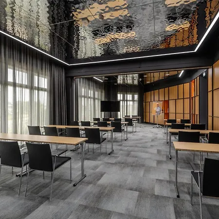 Park By Radisson Отель