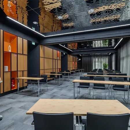 Отель Park By Radisson 4*