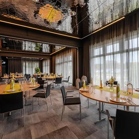 Park By Radisson Висмар